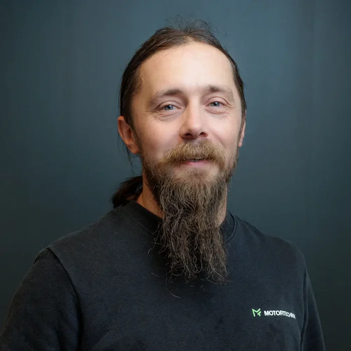 Mekaniker Damian Kaczmarczyk